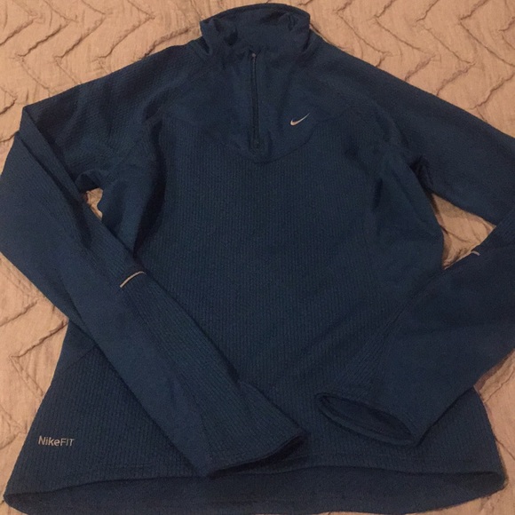 nike gym half zip
